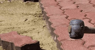 Укладка плитки на песок в Волхове в октябре